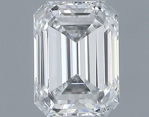 Emerald diamond — real photo