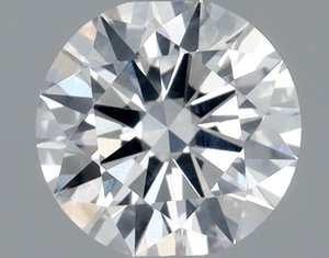 Round diamond — real photo