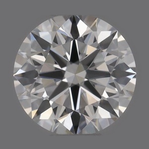 Round diamond — real photo