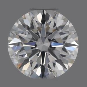 Round diamond — real photo