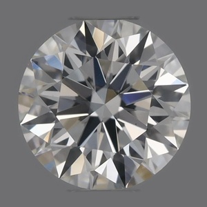Round diamond — real photo