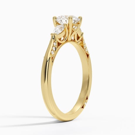 Three Stone Milgrain Pavé Diamond Setting