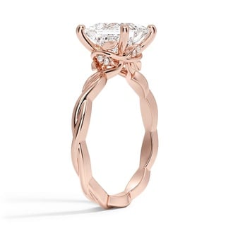 Custom Twisted Princess-Cut Diamond Ring