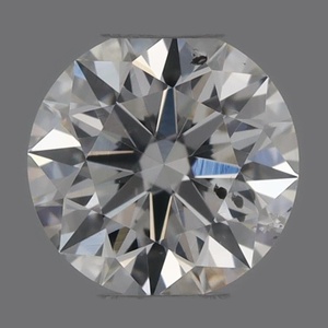 Round diamond — real photo