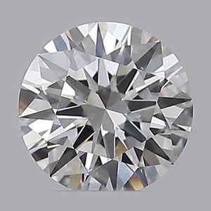 Round diamond — real photo
