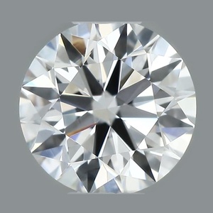 Round diamond — real photo