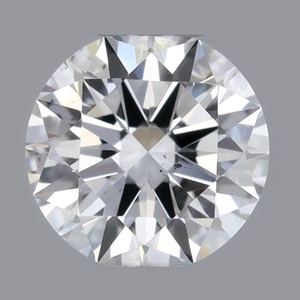 Round diamond — real photo