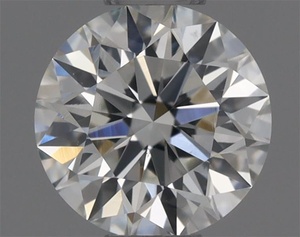 Round diamond — real photo