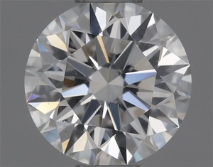 Round diamond — real photo
