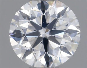 Round diamond — real photo