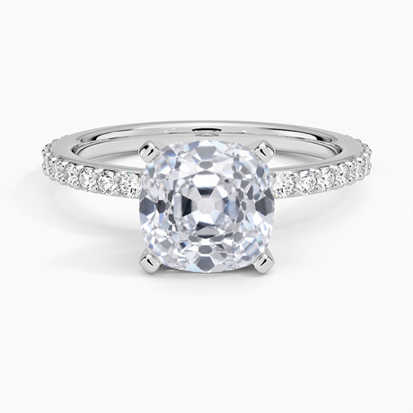 Luxe Petite Shared Prong Diamond Ring