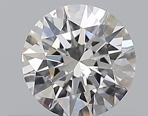 Round diamond — real photo
