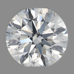 Round diamond — real photo