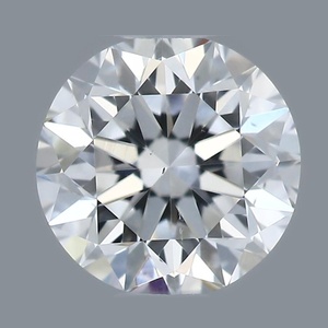Round diamond — real photo