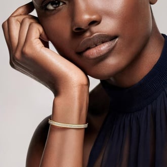 Sol Pavé Diamond 6.5 Inch Bangle Bracelet