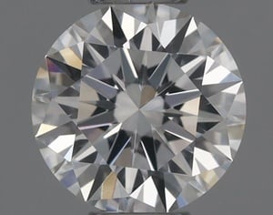 Round diamond — real photo