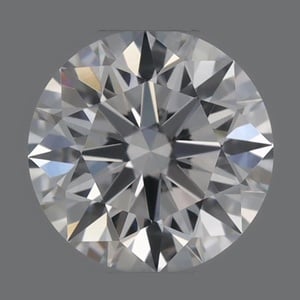 Round diamond — real photo