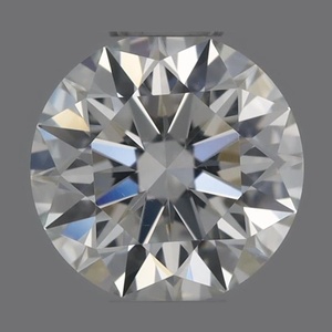 Round diamond — real photo