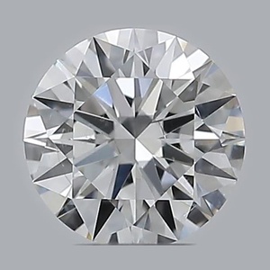 Round diamond — real photo