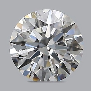 Round diamond — real photo