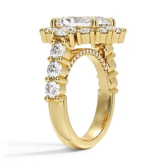 Custom Vintage-Inspired Halo Floating Diamond Ring
