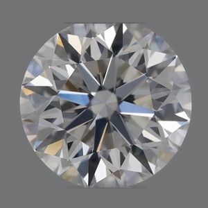 Round diamond — real photo