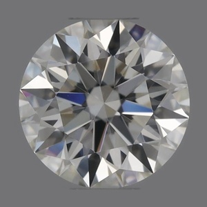 Round diamond — real photo