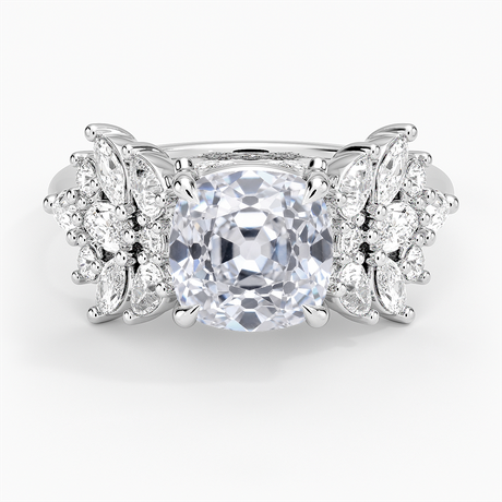 Grand Nadia Diamond Ring