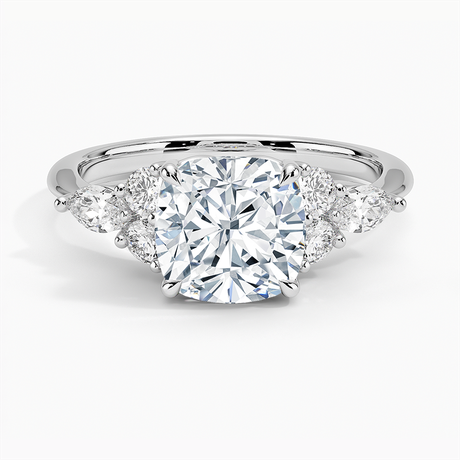 18K White Gold Luxe Nadia Diamond Ring