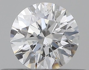Round diamond — real photo