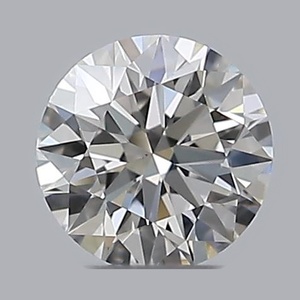 Round diamond — real photo