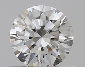 Round diamond — real photo