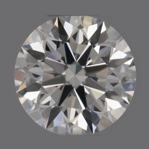 Round diamond — real photo