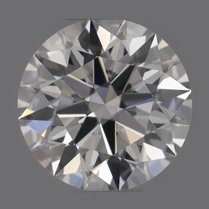 Round diamond — real photo