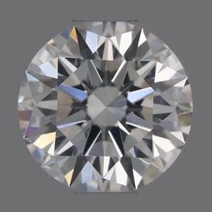 Round diamond — real photo