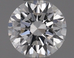 Round diamond — real photo