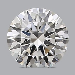 Round diamond — real photo
