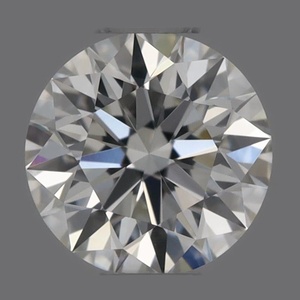 Round diamond — real photo