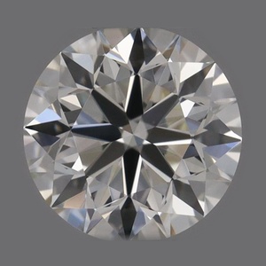 Round diamond — real photo