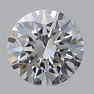 Round diamond — real photo