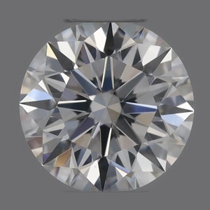 Round diamond — real photo