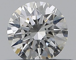 Round diamond — real photo