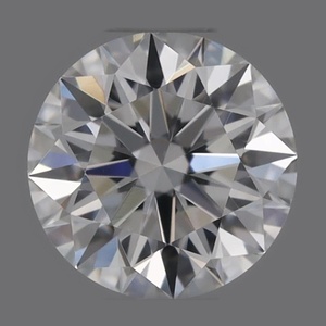Round diamond — real photo