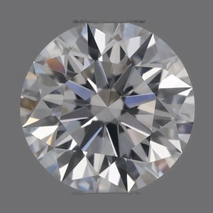 Round diamond — real photo