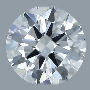 Round diamond — real photo