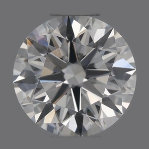 Round diamond — real photo