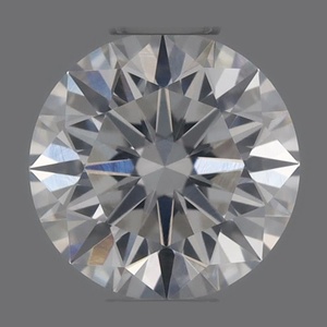 Round diamond — real photo