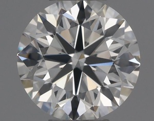 Round diamond — real photo