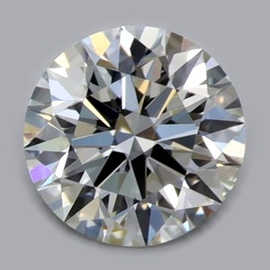 Round diamond — real photo
