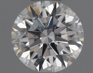 Round diamond — real photo